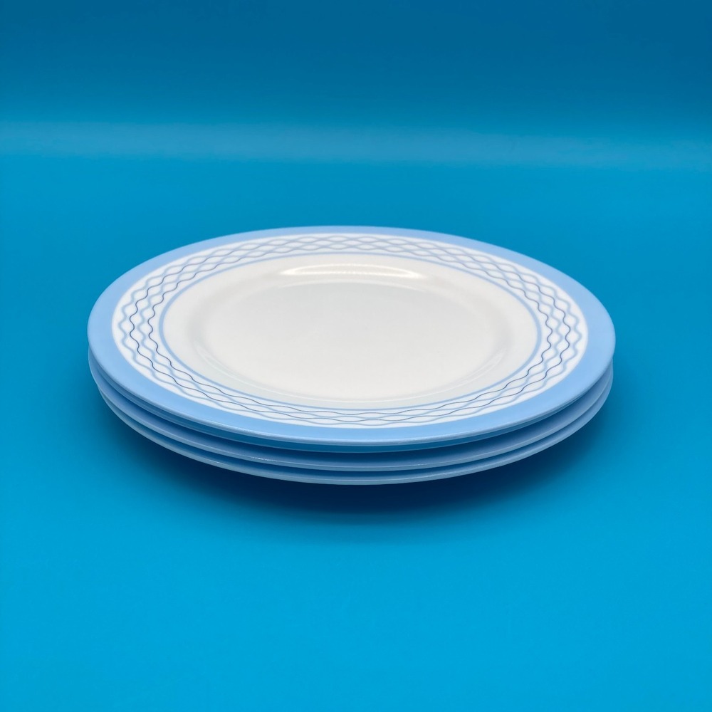 Set of 4 Martha Stewart Everyday Blue Wave Salad Plates Made in France MTW28